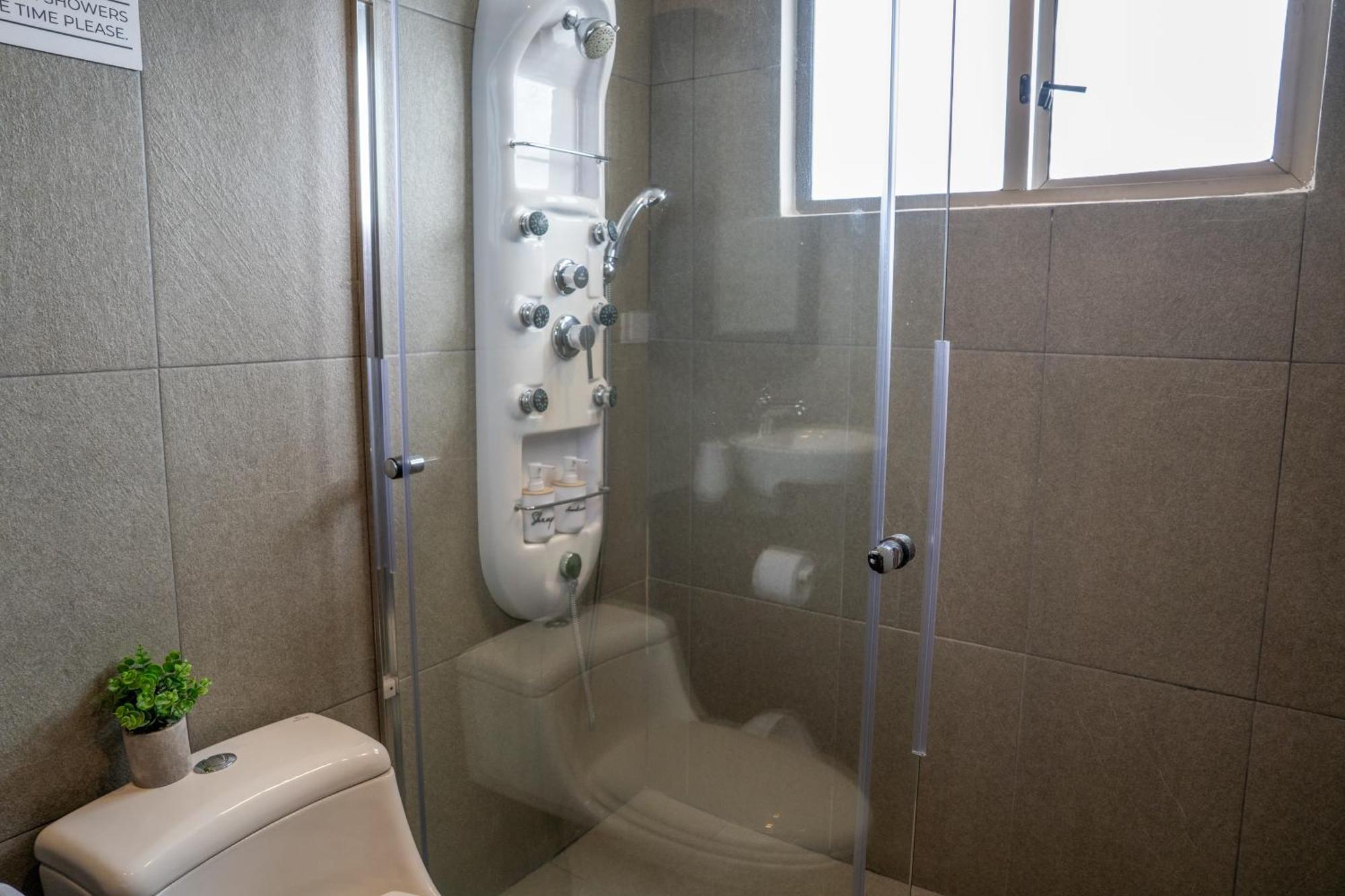 Spectacular Flat,3 Bedrooms, Central, Terrace, Free Parking Куэнка Экстерьер фото