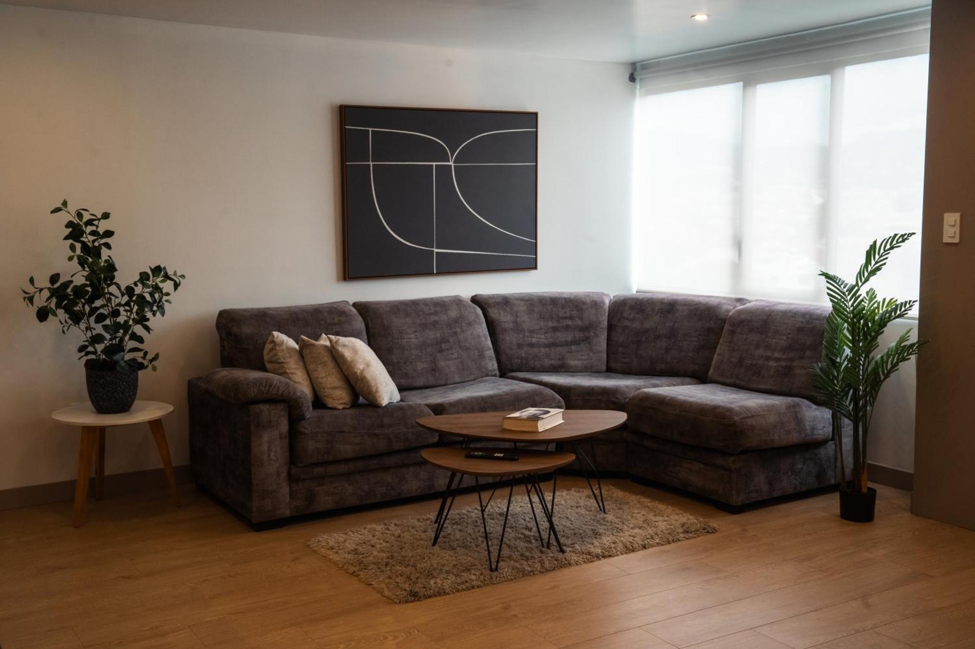 Spectacular Flat,3 Bedrooms, Central, Terrace, Free Parking Куэнка Экстерьер фото